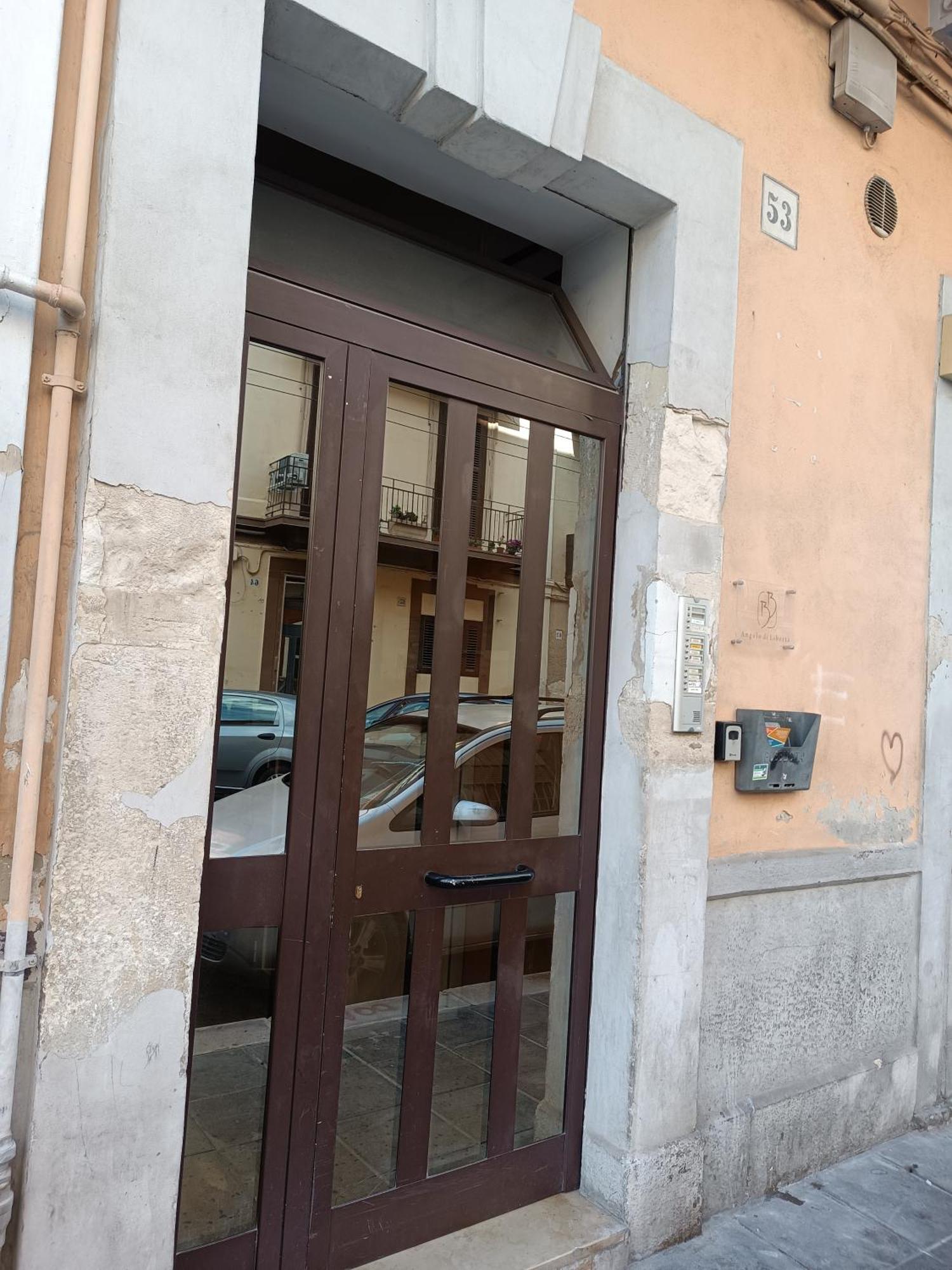 Angolo Di Liberta Lägenhet Bari Exteriör bild